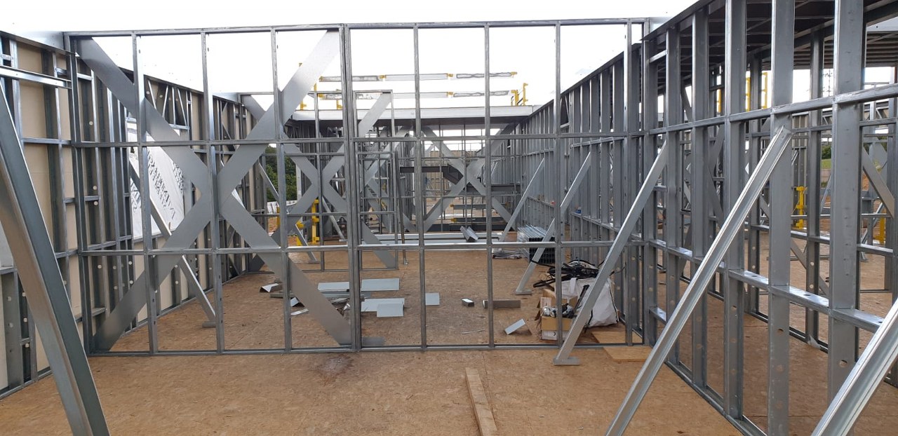 Luton - NEW BUILD Gallery Image 4