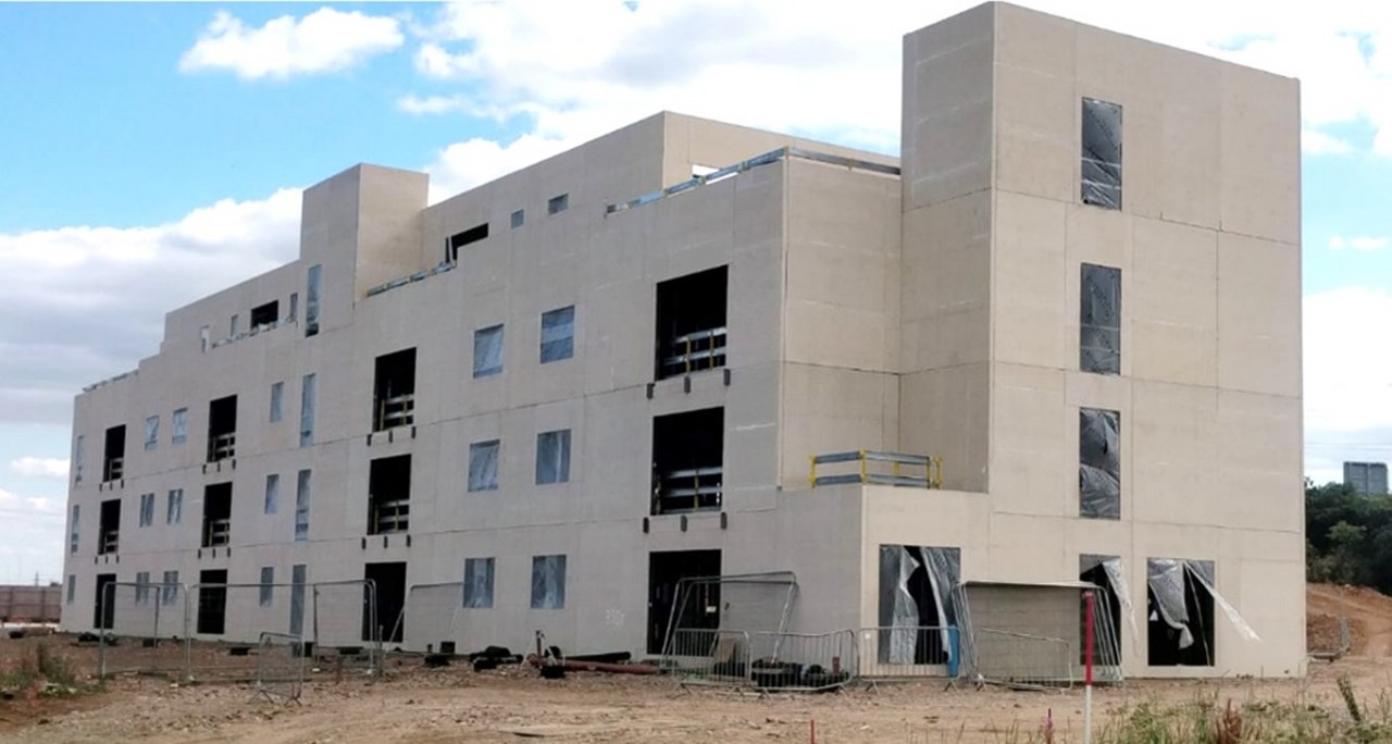 Luton - NEW BUILD Gallery Image 10