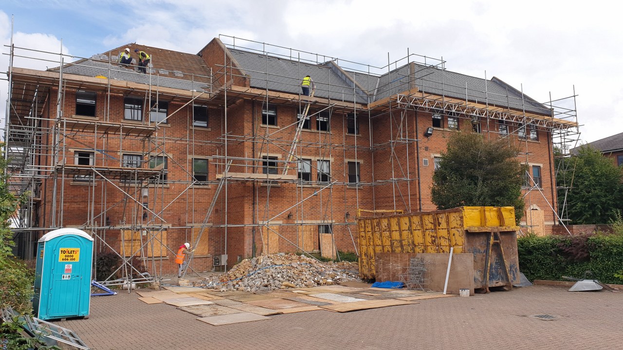 Queens Road, Reading Gallery Image 2