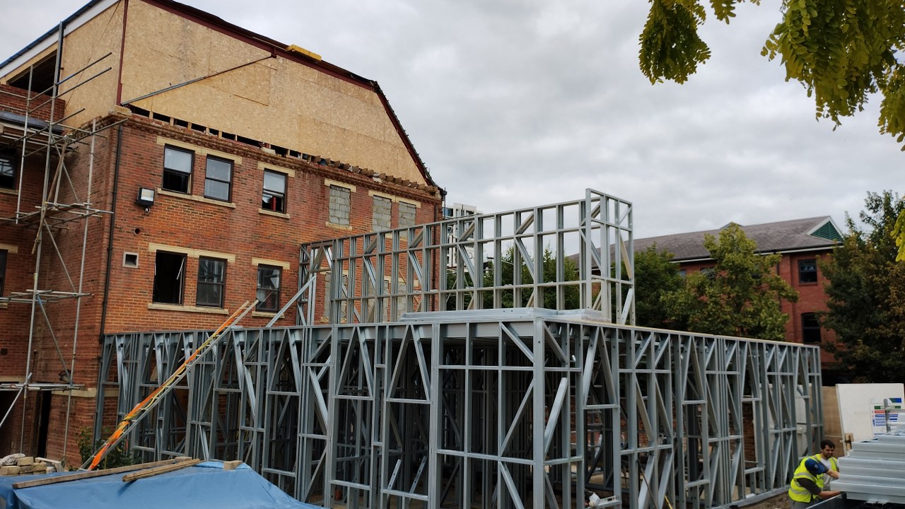 Queens Road, Reading Gallery Image 9