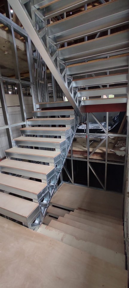 Staircases Gallery Image 13