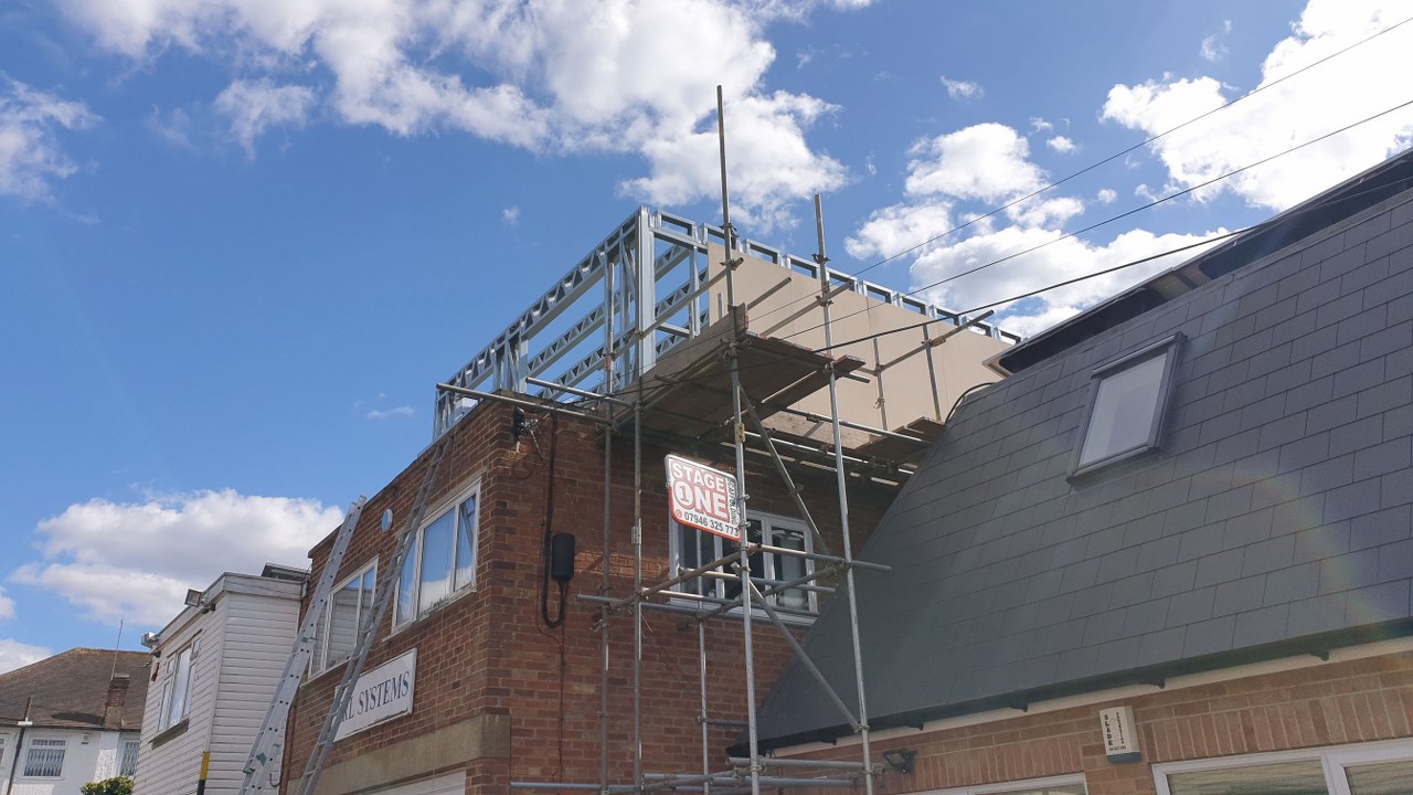 33 Nork Way, Banstead Gallery Image 2