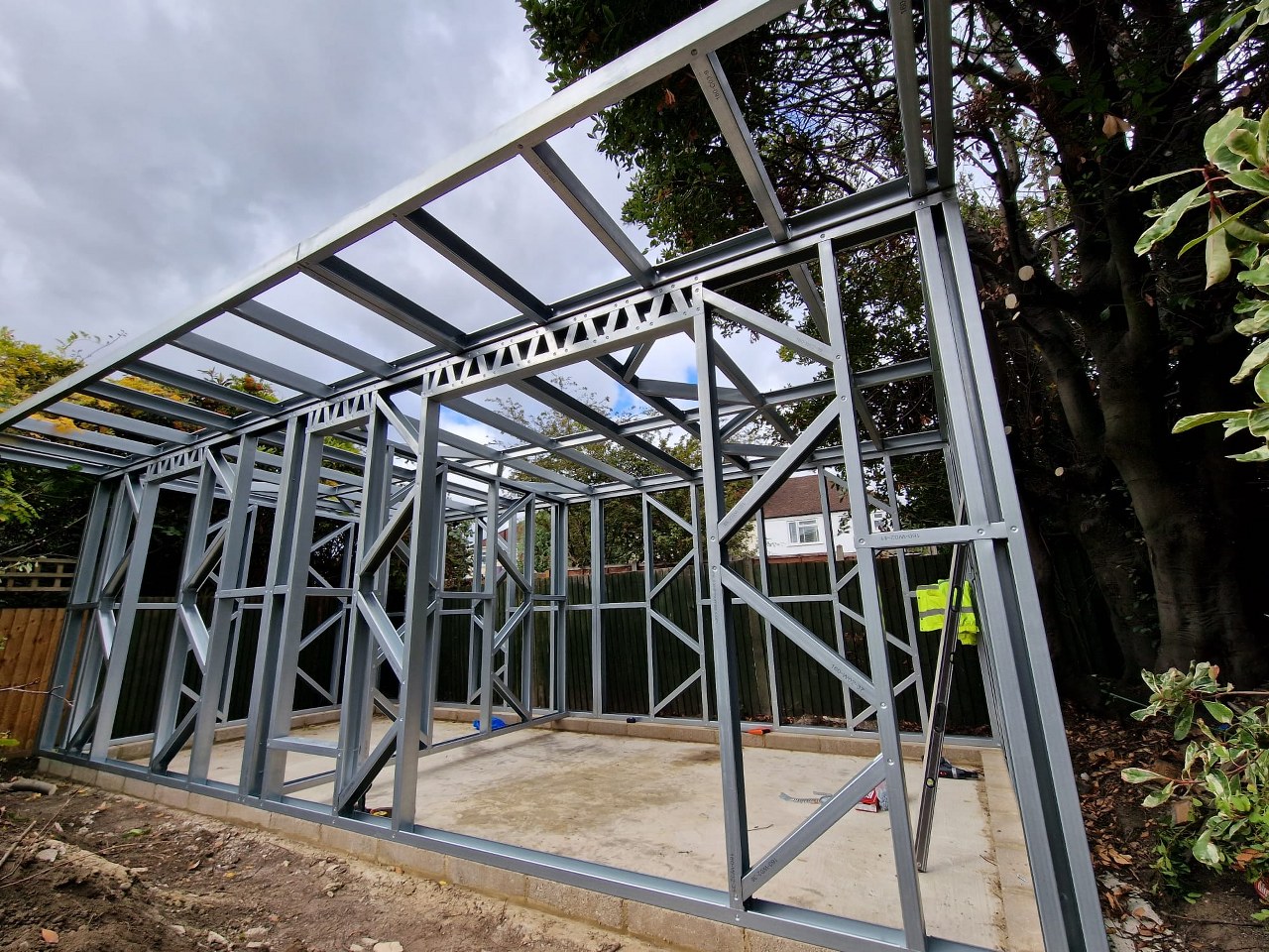 102 Forster Road Garden room Gallery Image 4