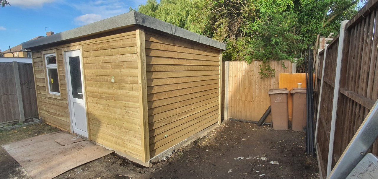 Shed - Sutton Gallery Image 5