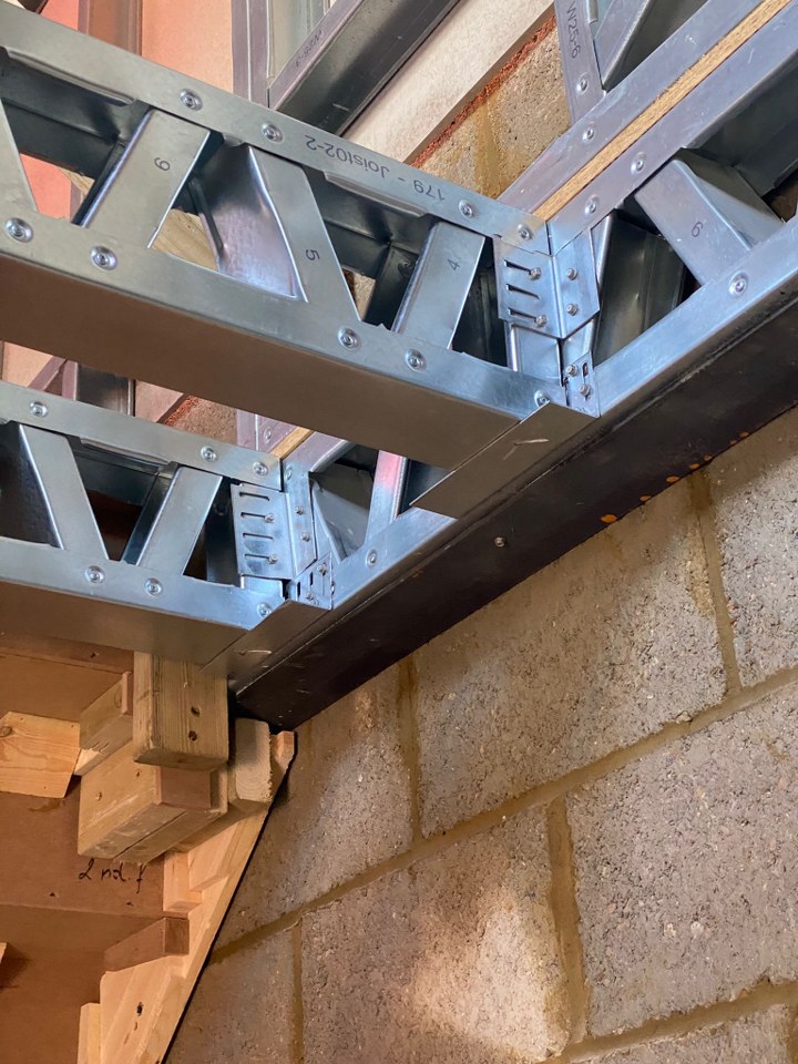 10 Queens Square, Crawley Gallery Image 16