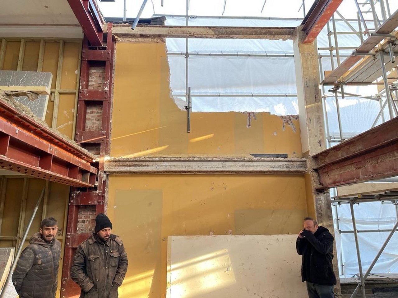 10 Queens Square, Crawley Gallery Image 32