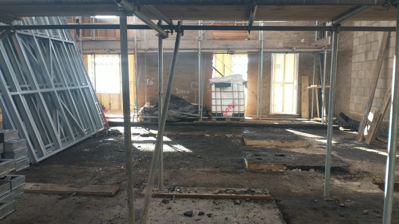 10 Queens Square, Crawley Gallery Image 37