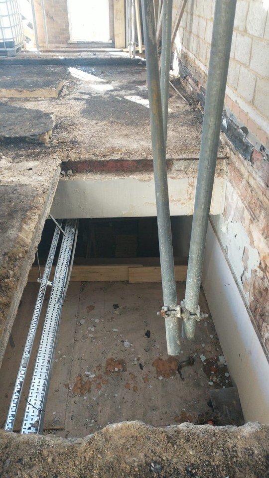 10 Queens Square, Crawley Gallery Image 38