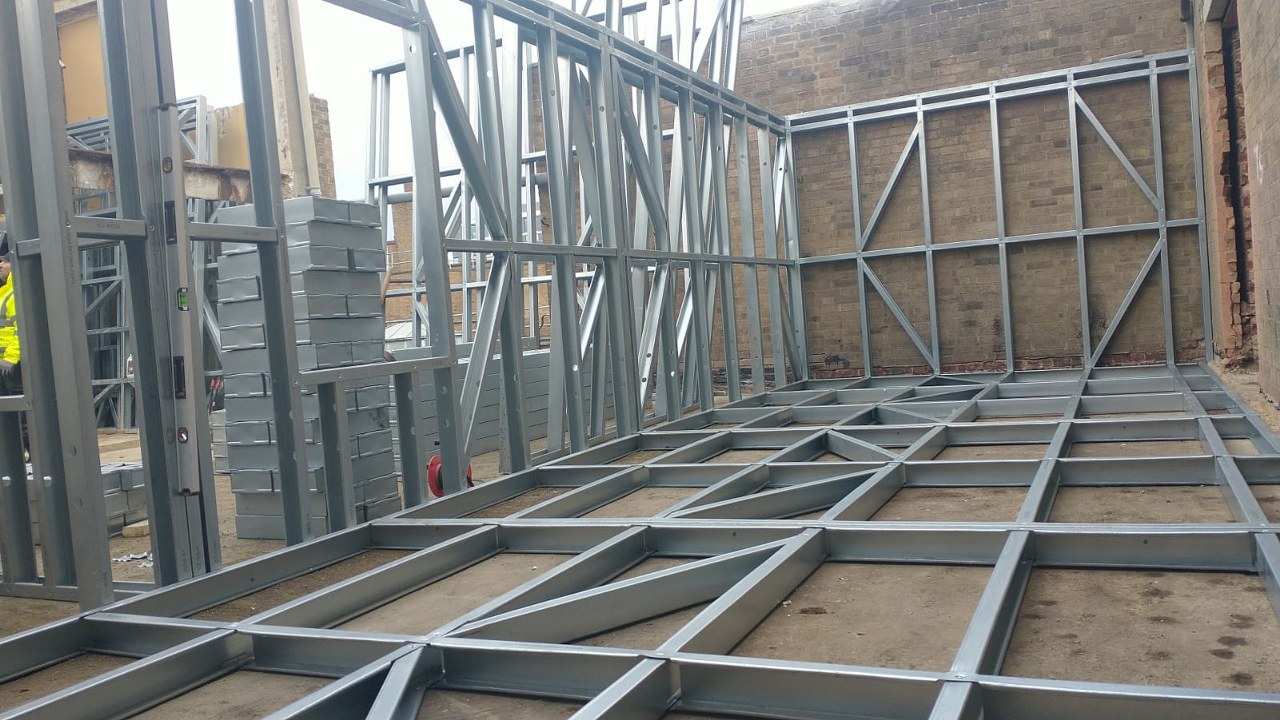 10 Queens Square, Crawley Gallery Image 44