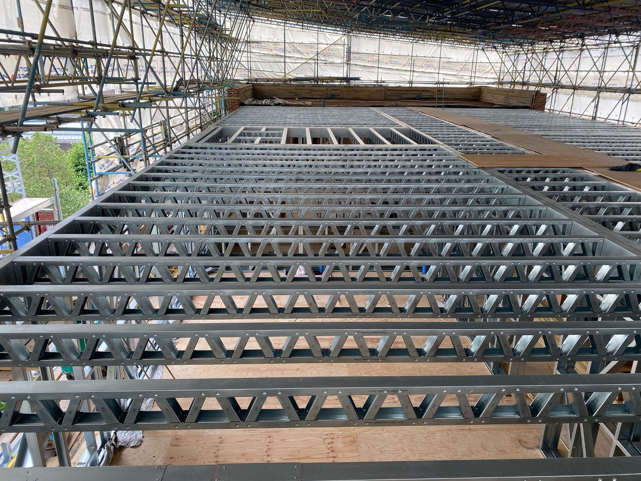 Cohen court Gallery Image 29