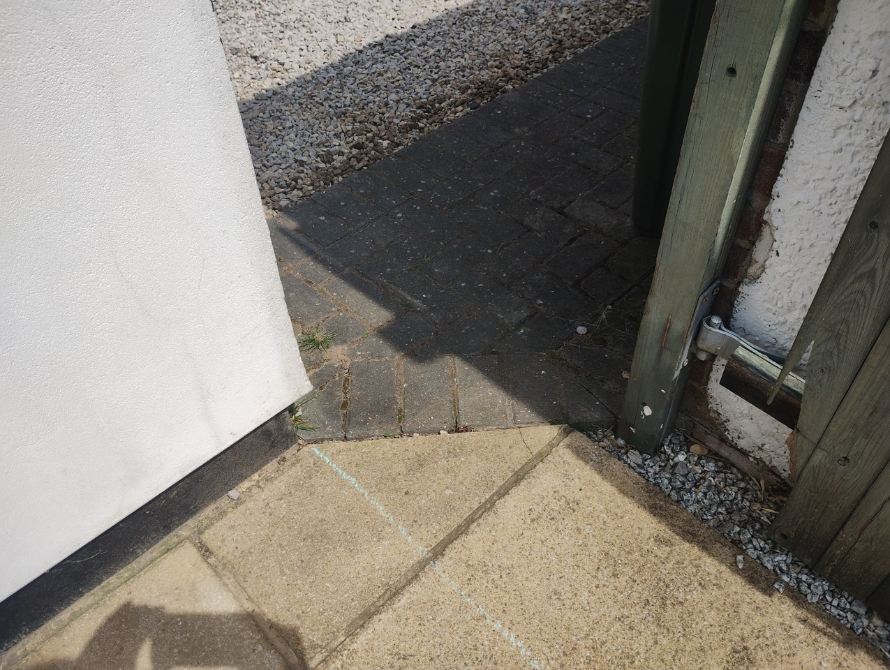 12 Ronald Close, Beckenham Gallery Image 2