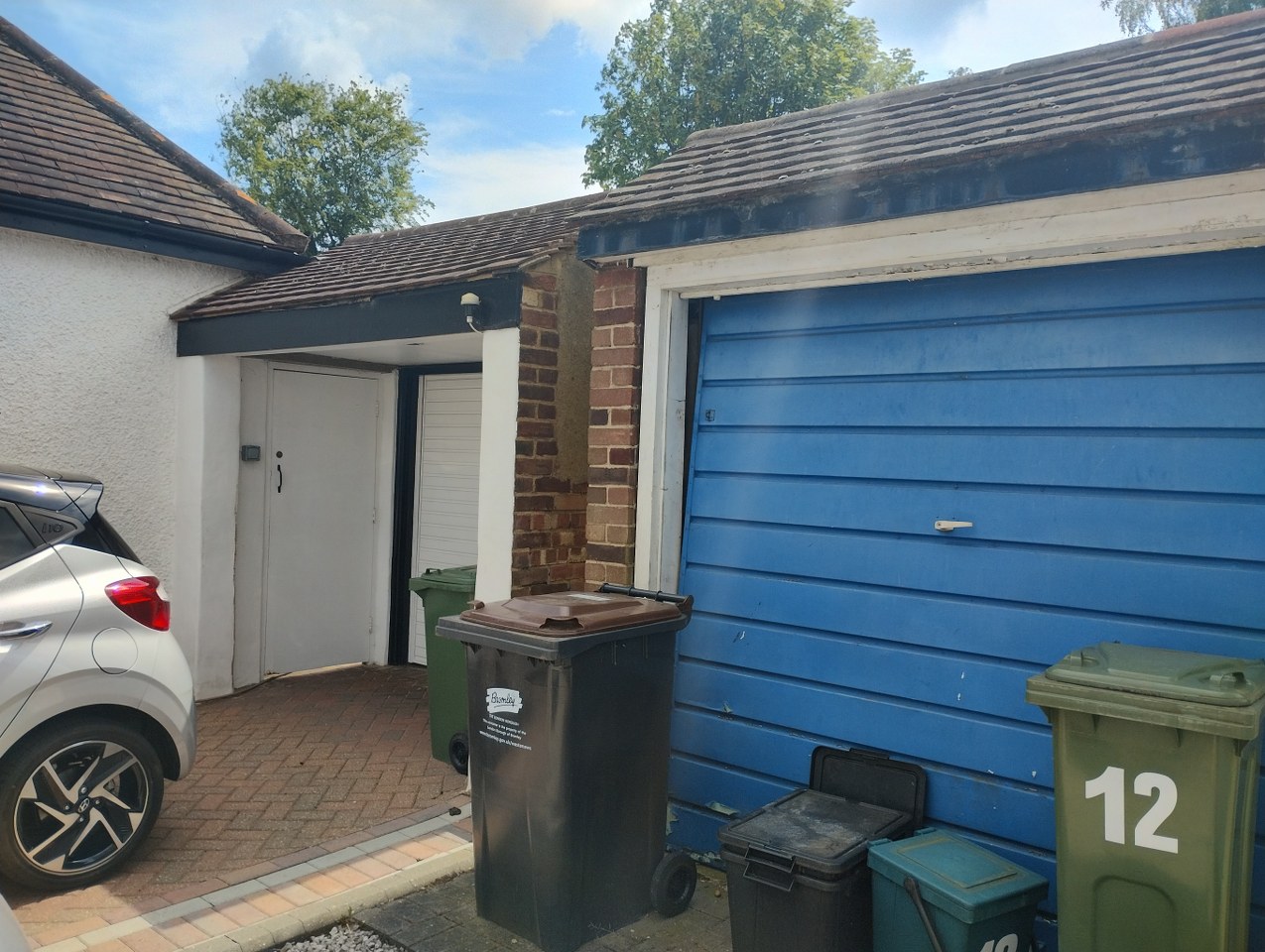 12 Ronald Close, Beckenham Gallery Image 4