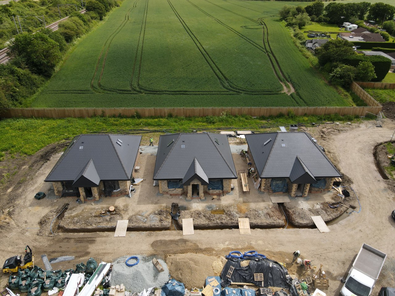Readers Yard, Fobbing bungalows Gallery Image 21