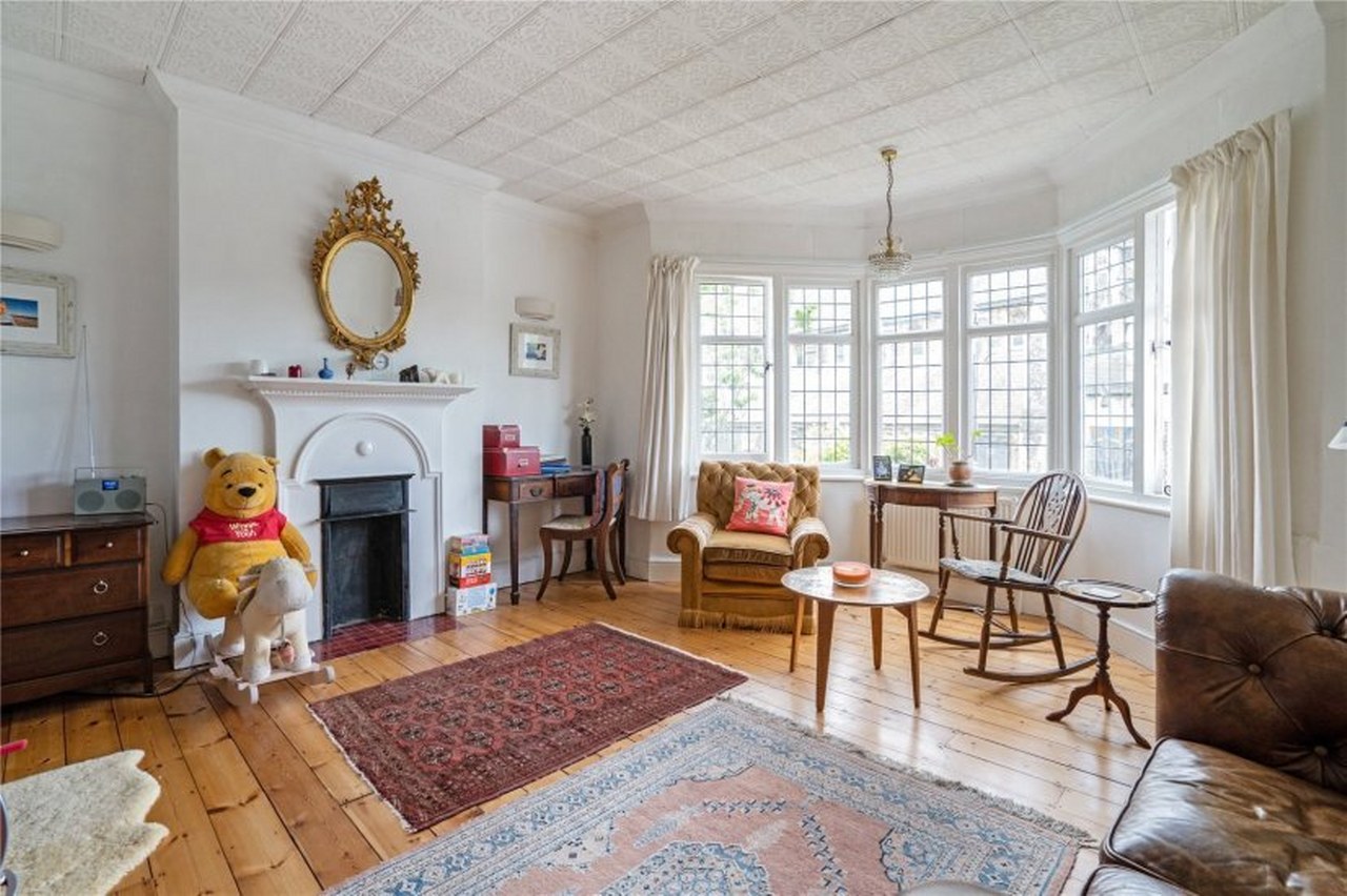 46 Mildred Avenue , Watford Gallery Image 34