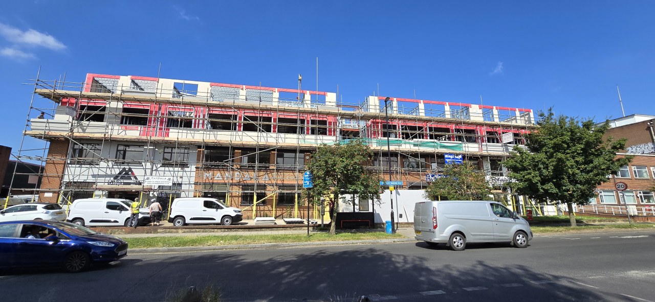 Worsley Bridge Road, Sydenham Gallery Image 6