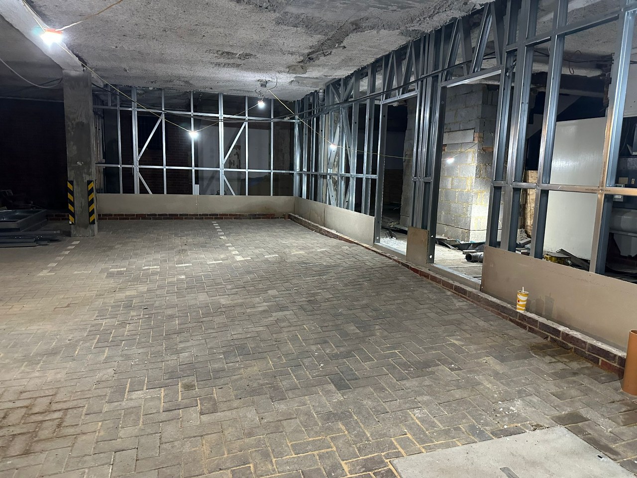 External wall - Egham Gallery Image 16