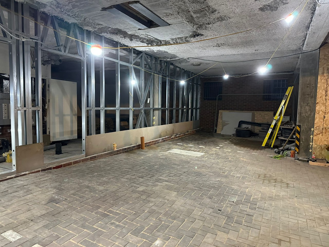 External wall - Egham Gallery Image 17