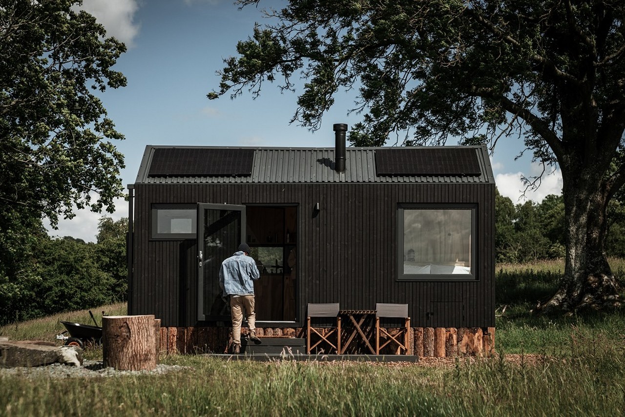Unyoked Cabin